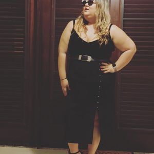 black elastic pencil skirt with bottoms.